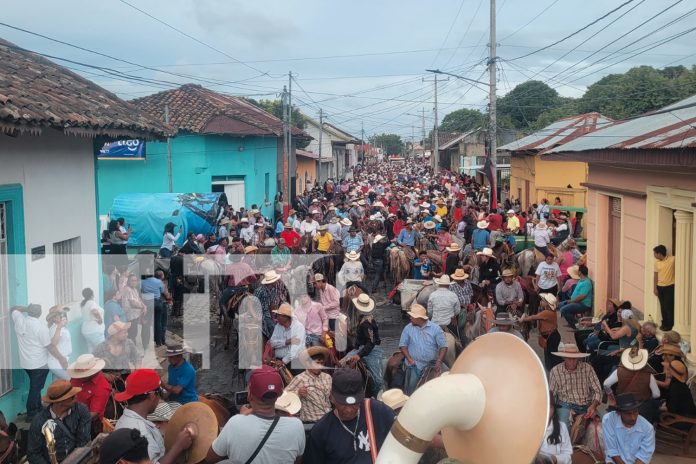 3 Foto: “Todo un éxito” Más de 20 mil personas en el tradicional tope de toros de Nandaime/TN8