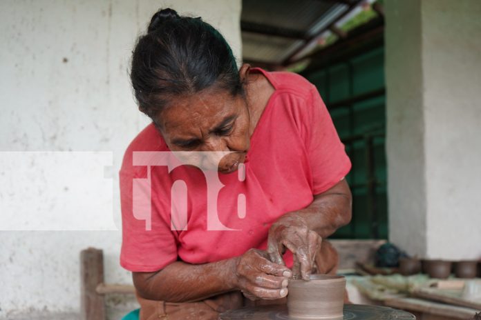 Foto: Mujeres forjadoras del legado cultural de los pueblos indígenas en San Lucas, Madriz/TN8