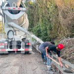 ¡De tierra a concreto! El Divisadero avanza con nueva calle hidráulica en La Libertad Foto: ¡De tierra a concreto! El Divisadero avanza con nueva calle hidráulica en La Libertad/TN8