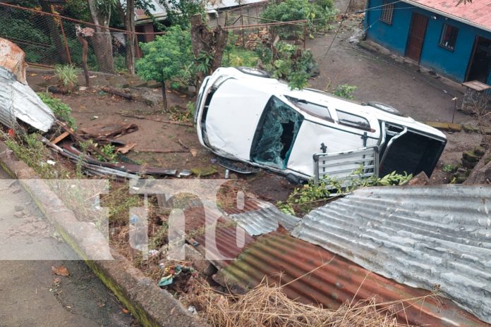 Foto: Un aparatoso accidente ocurrió la madrugada en Boaco/ TN8