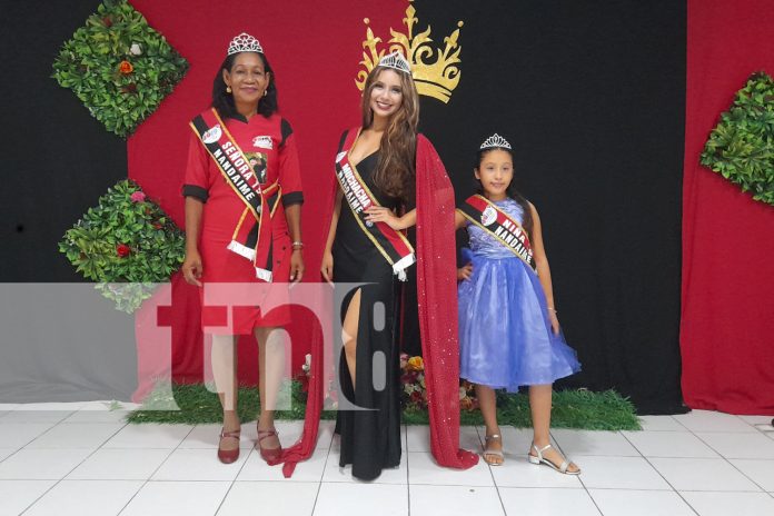 Foto: Coronación en Nandaime de la Chica 19 de Julio/ TN8