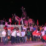 ¡Con júbilo y patriotismo! Siuna recibe imponente monumento de Sandino Foto: Siuna recibe con júbilo monumento del General Sandino /TN8