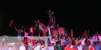 Foto: Siuna recibe con júbilo monumento del General Sandino /TN8