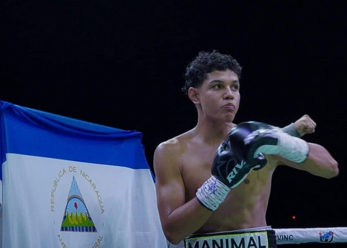 Harvin Aguirre expone su invicto