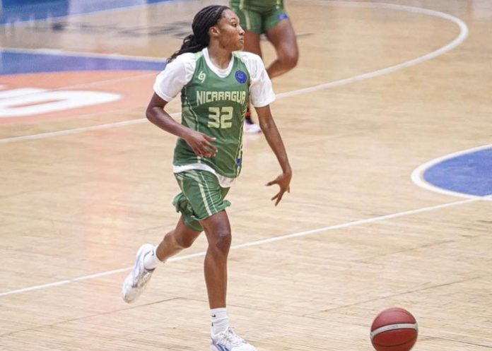 Kiyomi McMiller Selección femenina al Cocaba