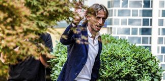Luka Modric llegó a Italia para firmar con AC Milán