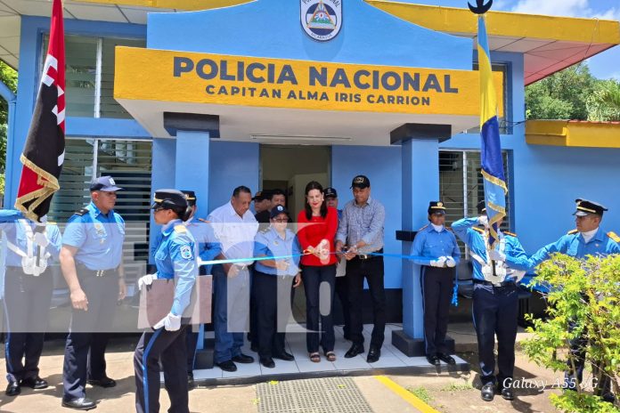 Foto: Unidad policial en homenaje a la capitana Alma Iris Carrión /TN8 Foto: Unidad policial en homenaje a la capitana Alma Iris Carrión /TN8