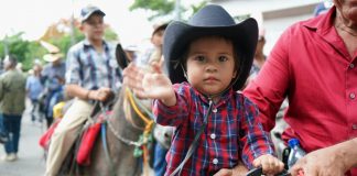 Foto: ¡Somoto se llena de color y tradición con su famoso Desfile de los Burritos!/TN8