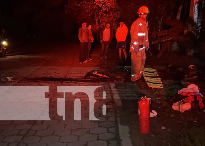 Foto: Muere calcinado tras horrible accidente en carretera de Jalapa a Teotecacinte / TN8 Foto: Muere calcinado tras horrible accidente en carretera de Jalapa a Teotecacinte / TN8