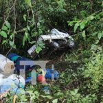 Camioncito lechero se va a un abismo en la comunidad La Patriota, Matiguás