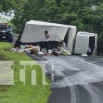 Accidente en Boaco deja herido con brazo sangrando tras vuelco de camión Foto: Accidente con camión en Boaco / TN8