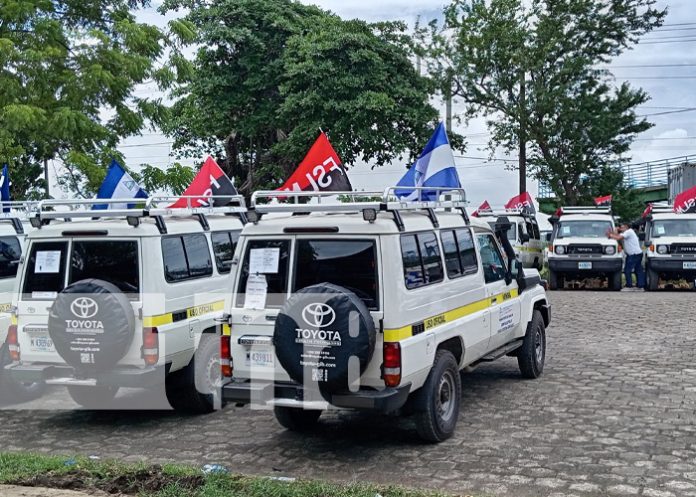 Foto: Entregan más ambulancias al SILAIS Managua / TN8 Foto: Entregan más ambulancias al SILAIS Managua / TN8