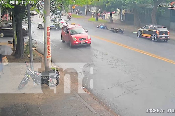 Foto: Imprudencia desata el caos en el barrio Largaespada /TN8