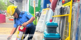 Foto: Inspección de bomberos en el Mercado Periférico / TN8