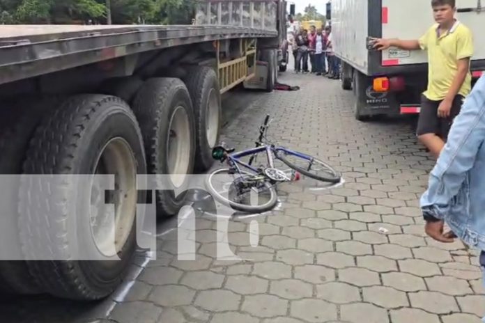 Foto: Guarda de seguridad muere aplastado por una rastra cerca de los semáforos de El Mayoreo /TN8