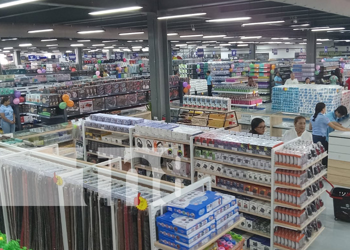 Foto: Nuevo supermercado Sogo Chino / TN8