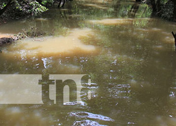 Foto: Tragedia con la muerte de un niño en un río de Mulukukú / TN8 Foto: Tragedia con la muerte de un niño en un río de Mulukukú / TN8