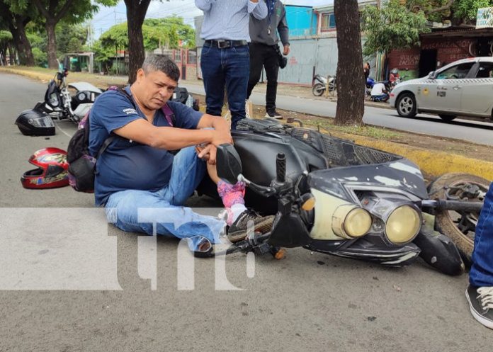 Foto: Accidente con motos en la Pista Suburbana / TN8