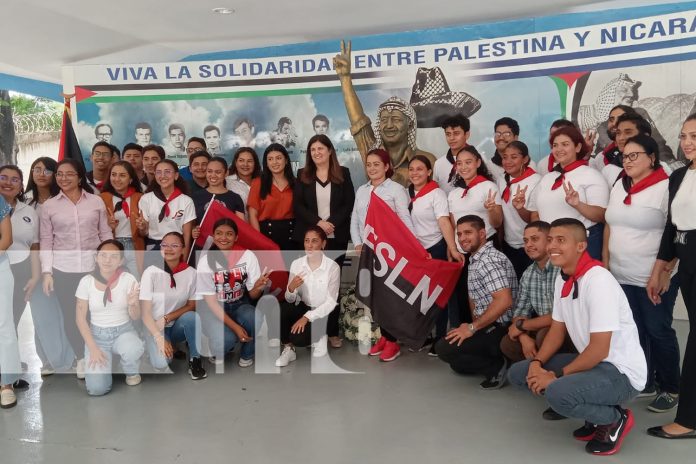 Foto: Ministra Palestina se une a Nicaragua en los festejos por la Revolución /TN8