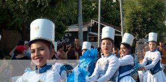 Foto: Más de mil estudiantes rinden homenaje patrio en desfile escolar del Distrito V de Managua /TN8