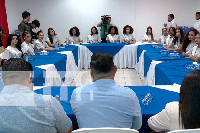 Foto: Candidatas a Reinas Aprenden a Ser Voceras del Pueblo/ TN8 Foto: Candidatas a Reinas Aprenden a Ser Voceras del Pueblo/ TN8