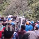 Microbús se vuelca en San Carlos, Diriamba: al menos 18 personas resultan lesionadas Foto: Microbús se vuelca en San Carlos, Diriamba: al menos 18 personas resultan lesionadas/TN8
