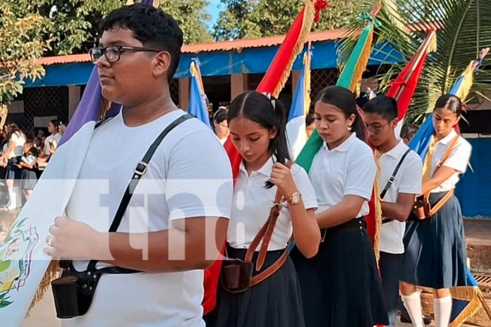 Foto: Carazo da inicio a las fiestas patrias 2025 con desfile y música en Dolores/TN8