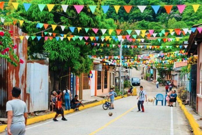 Foto: Nicaragua suma 2,237 calles y 2,677 km de caminos mejorados en lo que va del año /Cortesía Foto: Nicaragua suma 2,237 calles y 2,677 km de caminos mejorados en lo que va del año /Cortesía