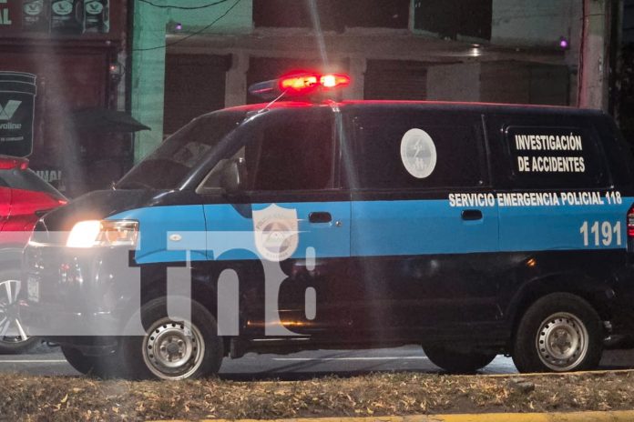 1 Foto: Por huir de un retén, motociclista queda gravemente herido en Managua/TN8