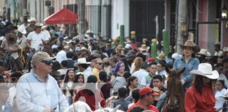 Foto: ¡Los ojos de Nicaragua puestos en Granada! Más de 100 mil personas en desfile hípico/TN8