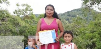 Foto: Somoto, adultos mayores reciben certificados tras cursos de piñatas/TN8