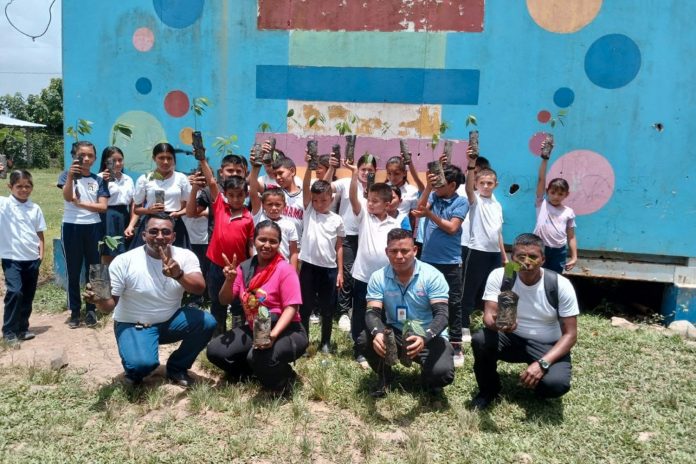 1 Foto:MARENA entrega 18,000 plantas en la Costa Caribe Norte/TN8