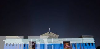 Foto; Nicaragua ilumina el Palacio Nacional en honor a la Bandera de Rusia/TN8