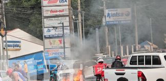 Foto: Motocicleta calcinada y un herido en Managua/TN8