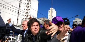 Foto: Milei no logra contener el rechazo social /cortesía