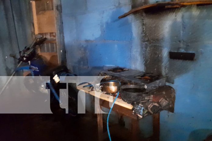 Foto: Familia de Nandaime a punto de perderlo todo por una fuga de gas /TN8