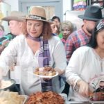 Familia de Lisímaco Chávez celebra la vela del barco en honor a Santo Domingo Foto: familia Chávez mantiene viva la fiesta de la Vela del Barco/TN8