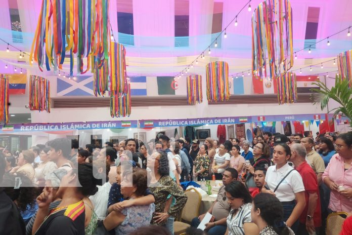 Foto: Nicaragua celebra diversidad cultural con más de 40 países presentes en gran festival/TN8