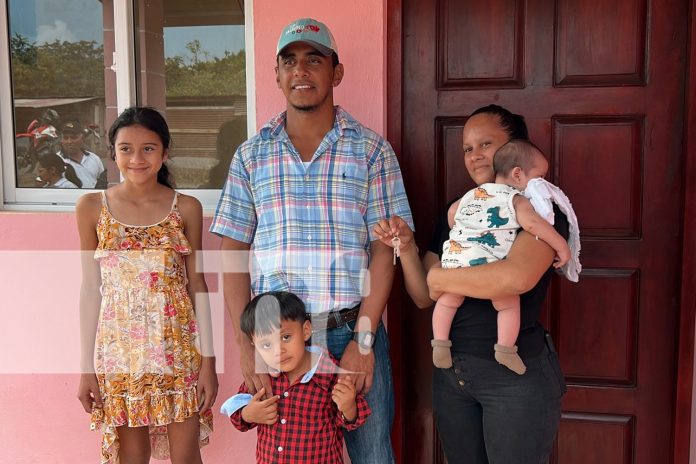 FOTO: Familias de la libertad son beneficiadas con programa Bismarck Martínez/TN8 FOTO: Familias de la libertad son beneficiadas con programa Bismarck Martínez/TN8