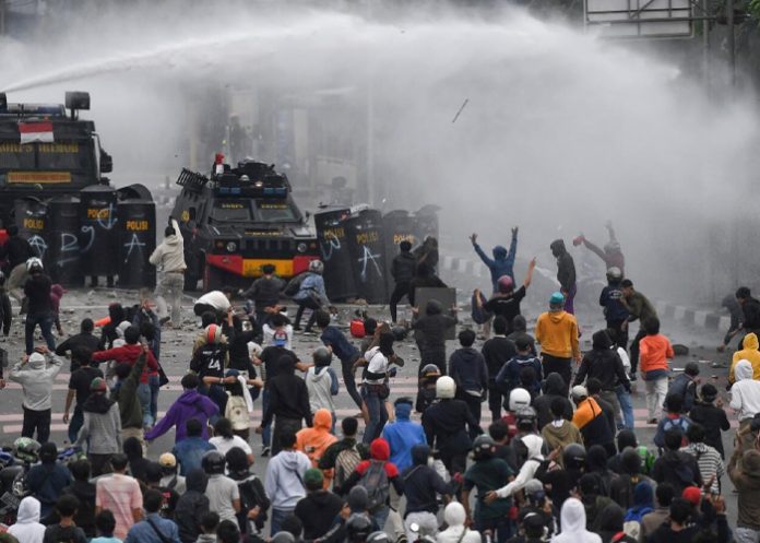 Foto: Estalla la indignación social en Indonesia /cortesía Foto: Estalla la indignación social en Indonesia /cortesía