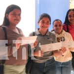 215 jóvenes de Boaco reciben becas universitarias gracias al Gobierno Sandinista Foto Boaco entrega becas universitarias gracias al Gobierno Sandinista/TN8