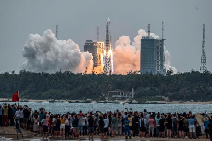 Foto:  China lanzó un cohete portador Gran Marcha-12/ Cortesía Foto: China lanzó un cohete portador Gran Marcha-12/ Cortesía