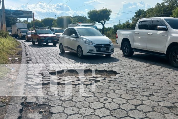 Foto: caídas y accidentes: la otra cara de los baches en la Managua/TN8 Foto: caídas y accidentes: la otra cara de los baches en la Managua/TN8