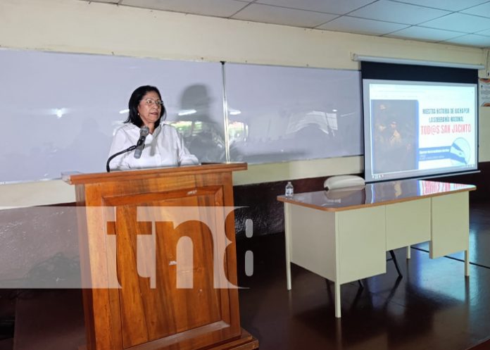 Foto: Conferencias patrióticas en la UCYT /TN8