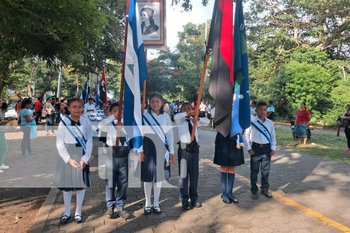 3 Foto: Desfiles patrios llenan de azul y blanco cada rincón de Nicaragua/TN8