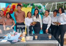 Éxito total en la XVIII Feria de Ciencia, Creatividad e Innovación de la UdeM Foto: Innovadores brillan en la feria de la UdeM/ TN8