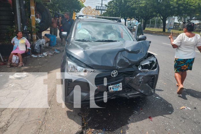 Foto: Un milagro salvó a dos mujeres de un accidente fatal en carretera a Masaya / TN8