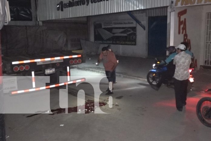 Foto: Joven cae y es atropellado en Estelí/TN8 Foto: Joven cae y es atropellado en Estelí/TN8