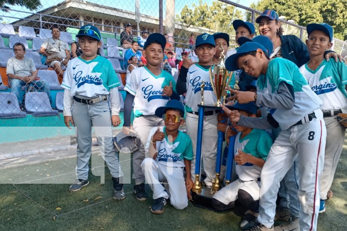Foto: Festival infantil llenó el Estadio Luis Alfonso Velásquez/TN8