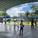 «Tiro de tres puntos»: Búsqueda de talentos del baloncesto en colegios de Managua Foto: Baloncesto desde colegios de Managua / TN8